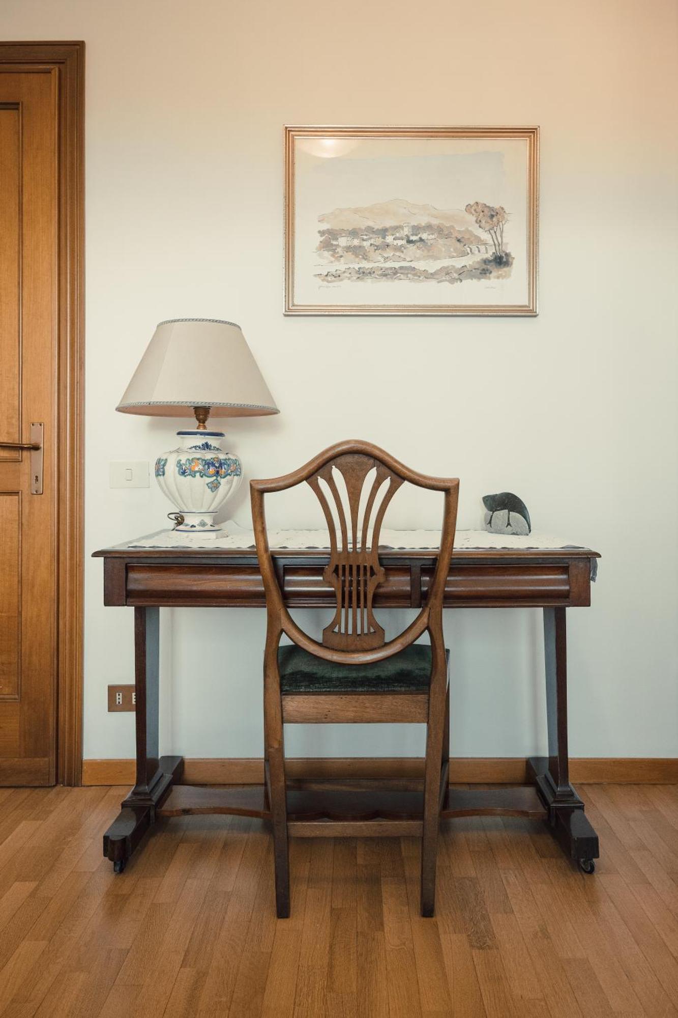 The Spacious With 3 Bedrooms And Private Parking Appartamento Roma