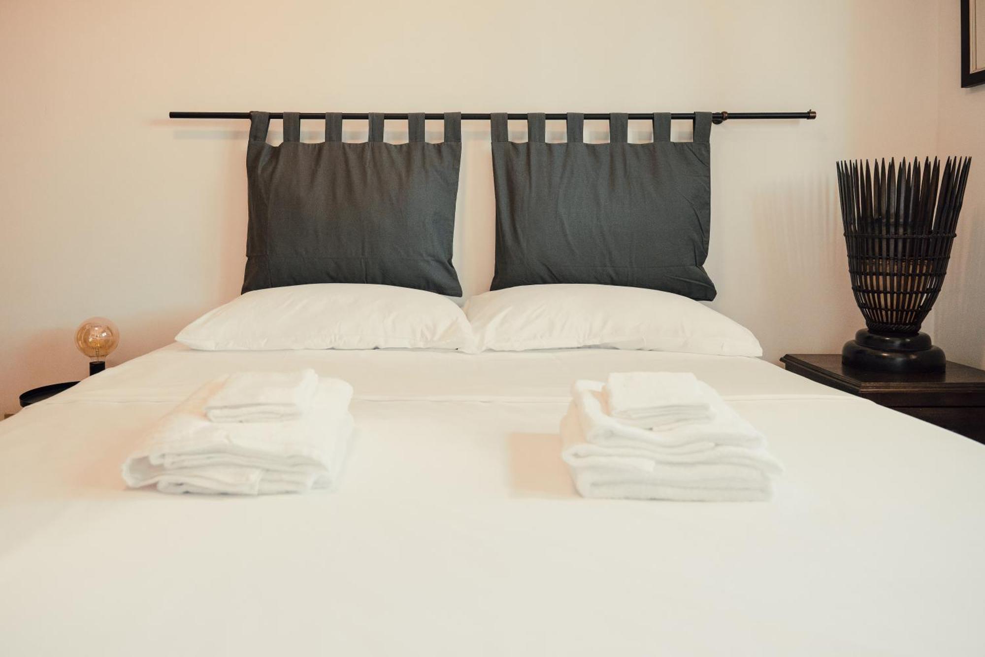 Appartamento The Spacious With 3 Bedrooms And Private Parking *