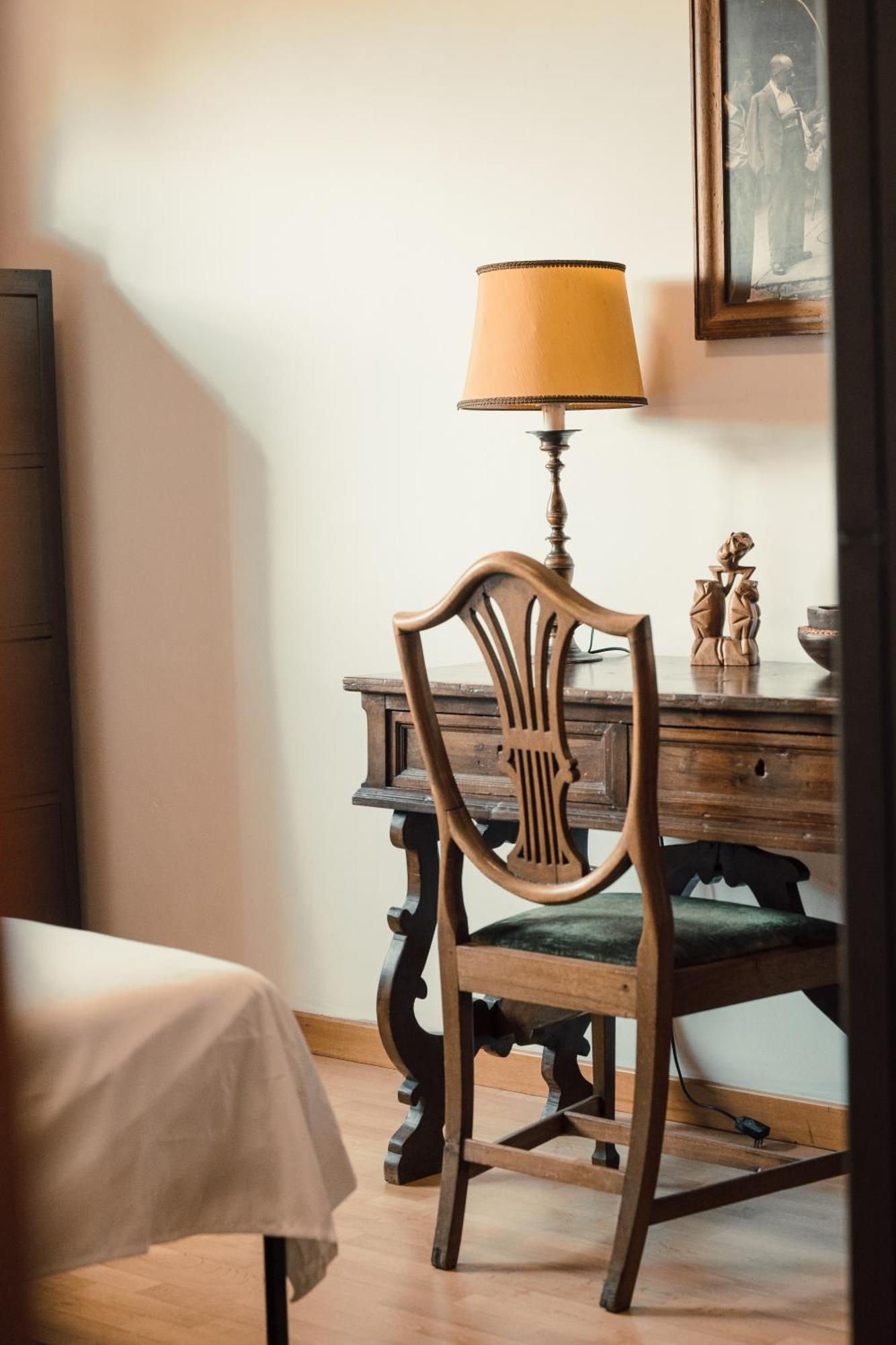 The Spacious With 3 Bedrooms And Private Parking Roma